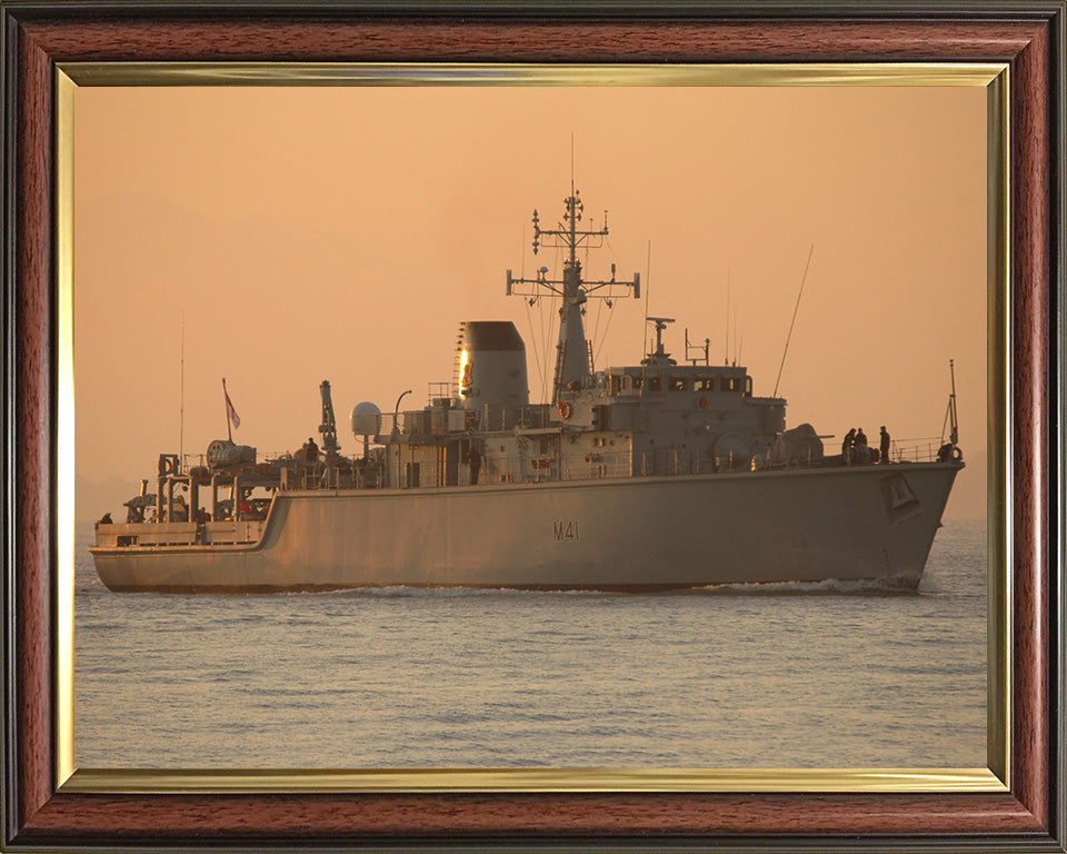 HMS Quorn M41 Royal Navy Hunt class mine countermeasures vessel Photo Print or Framed Print - Hampshire Prints