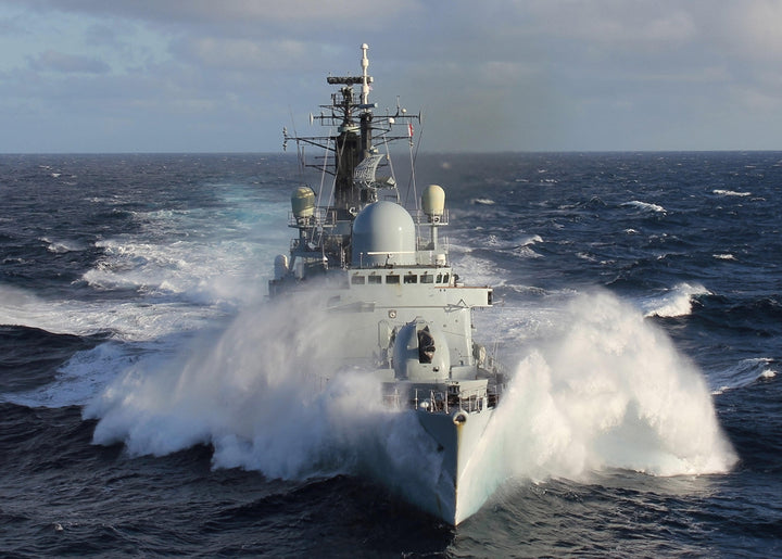 HMS Liverpool D92 | Photo Print | Framed Print | Poster | Type 42 | Destroyer | Royal Navy - Hampshire Prints