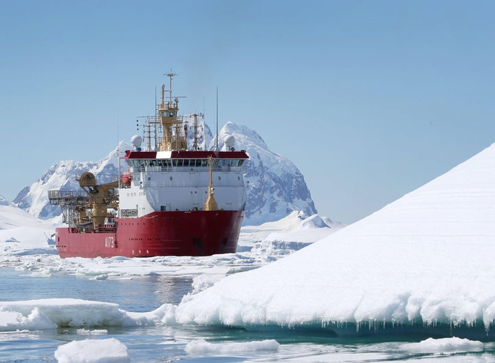 HMS Protector A173 | Photo Print | Framed Print | Poster | Ice Patrol Vessel | Royal Navy - Hampshire Prints