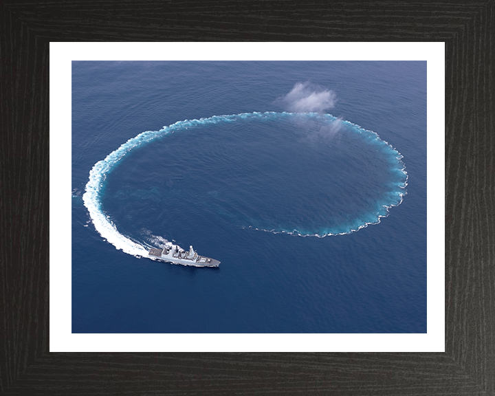 HMS Daring D32 | Photo Print | Framed Print | Poster | Type 45 | Destroyer | Royal Navy - Hampshire Prints