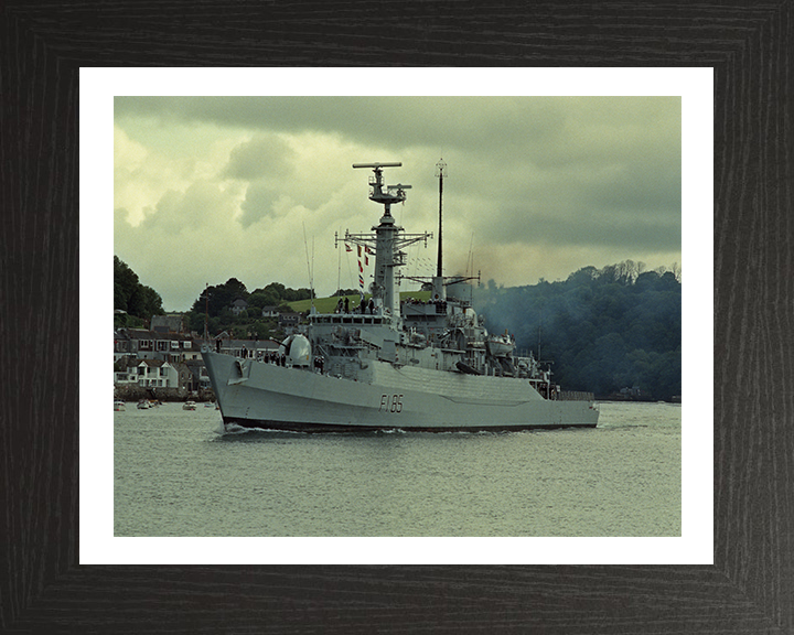 HMS Avenger F185 Royal Navy Type 21 frigate Photo Print or Framed Print - Hampshire Prints