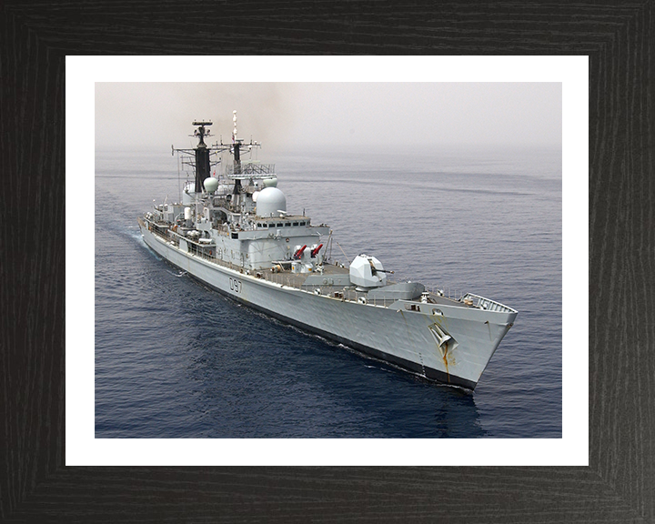 HMS Edinburgh D97 Royal Navy Type 42 Destroyer Photo Print or Framed Print - Hampshire Prints