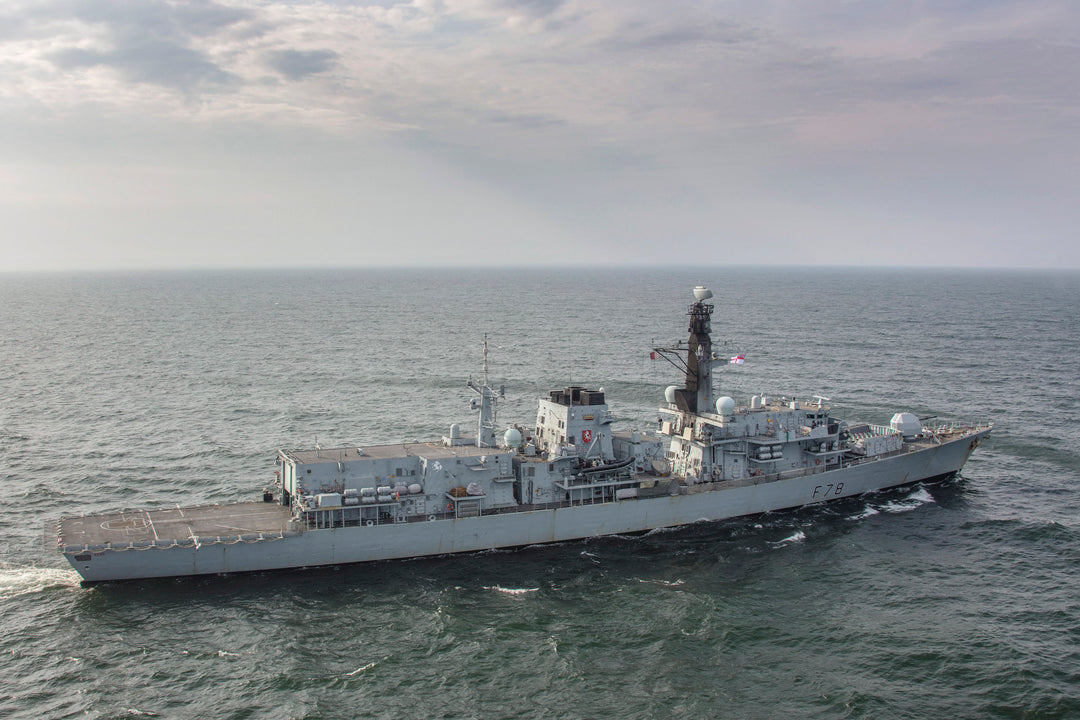 HMS Kent F78 Royal Navy Type 23 frigate Photo Print or Framed Print - Hampshire Prints