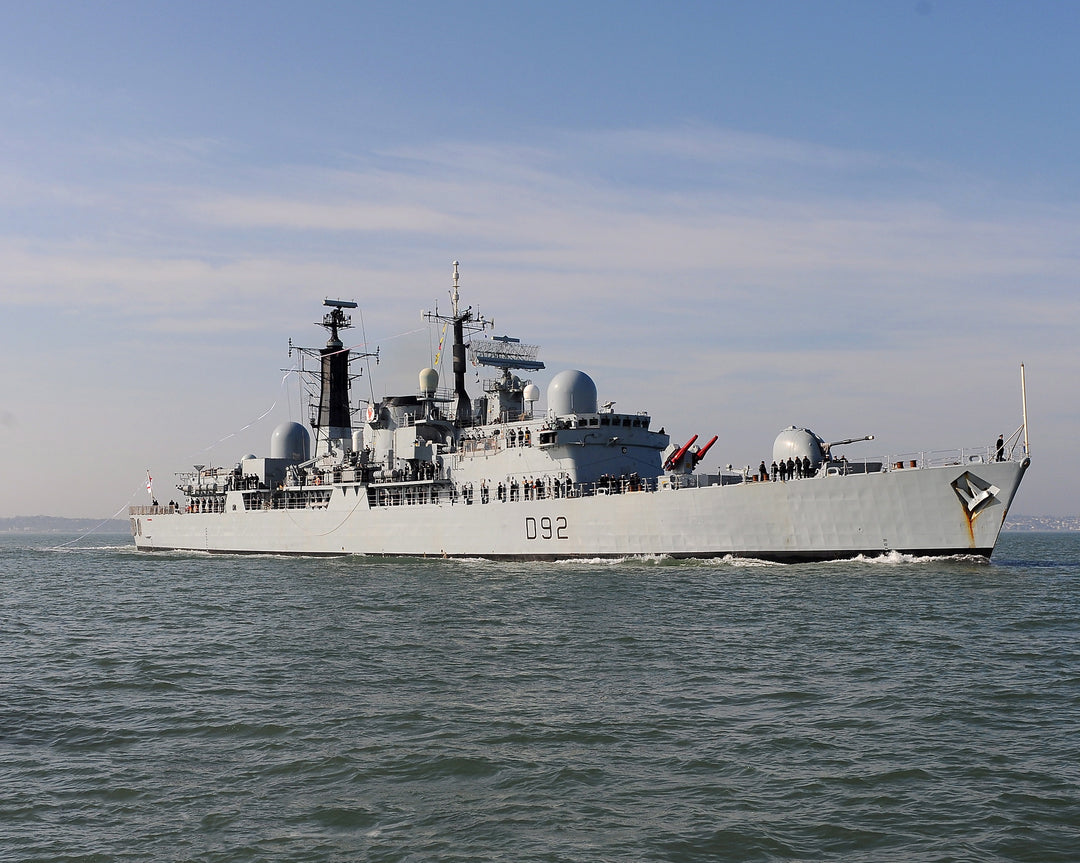 HMS Liverpool D92 Royal Navy Type 42 destroyer Photo Print or Framed Print - Hampshire Prints