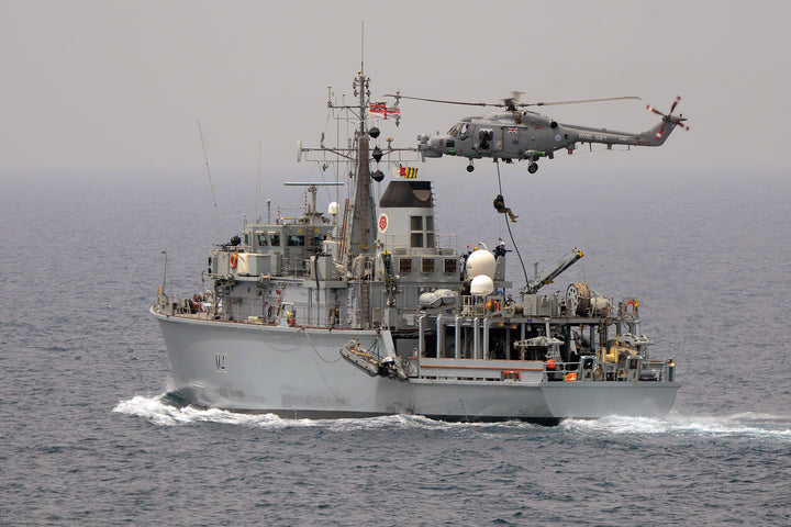 HMS Quorn M41 Royal Navy Hunt class mine countermeasures vessel Photo Print or Framed Print - Hampshire Prints