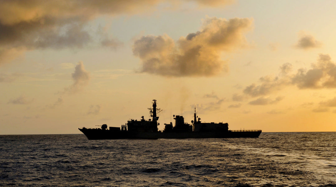 HMS Somerset F82 Royal Navy type 23 Frigate Photo Print or Framed Print - Hampshire Prints