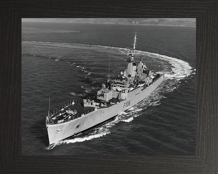 HMS Brighton F106 | Photo Print | Framed Print | Rothesay Class | Frigate | Royal Navy - Hampshire Prints