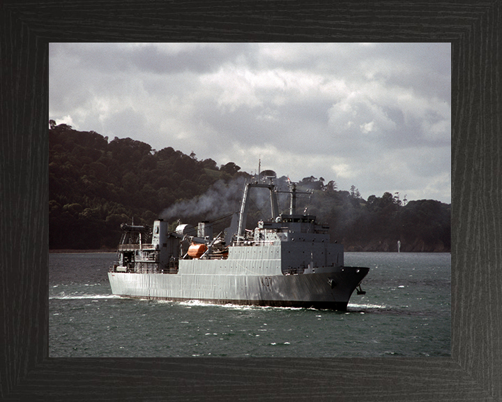 HMS Challenger K07 Royal Navy diving support vessel Photo Print or Framed Print - Hampshire Prints