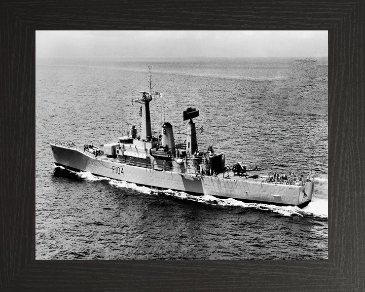 HMS Dido F104 | Photo Print | Framed Print | Leander Class | Frigate | Royal Navy - Hampshire Prints