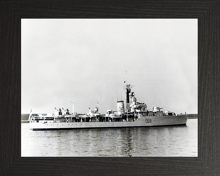 HMS Barrosa D68 Royal Navy Battle Class fleet destroyer Photo Print or Framed Print - Hampshire Prints