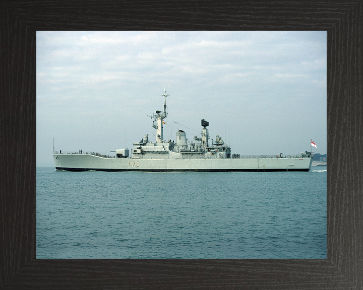 HMS Ariadne F72 Royal Navy Leander class frigate Photo Print or Framed Print - Hampshire Prints