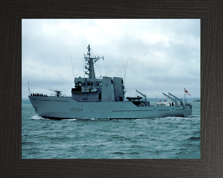 HMS Carron M2004 Royal Navy River class minesweeper Photo Print or Framed Print - Hampshire Prints