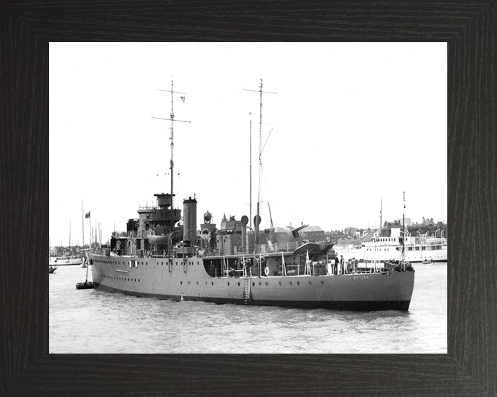 HMS Bittern L07 Royal Navy Bittern class sloop Photo Print or Framed Print - Hampshire Prints