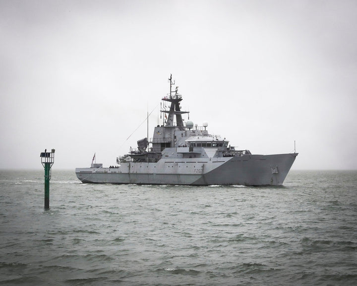 HMS Severn P282 | Photo Print | Framed Print | River Class | Patrol Vessel | Royal Navy - Hampshire Prints