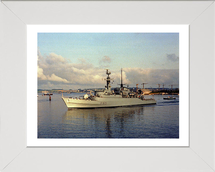 HMS Amazon F169 Royal Navy type 21 Frigate Photo Print or Framed Print - Hampshire Prints