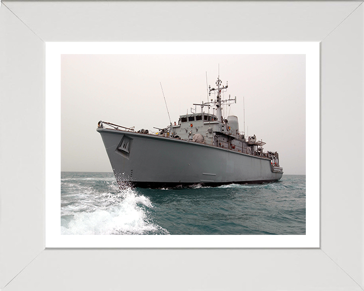 HMS Brocklesby M33 Royal Navy Hunt class Mine Counter Measures Vessel Photo Print or Framed Print - Hampshire Prints