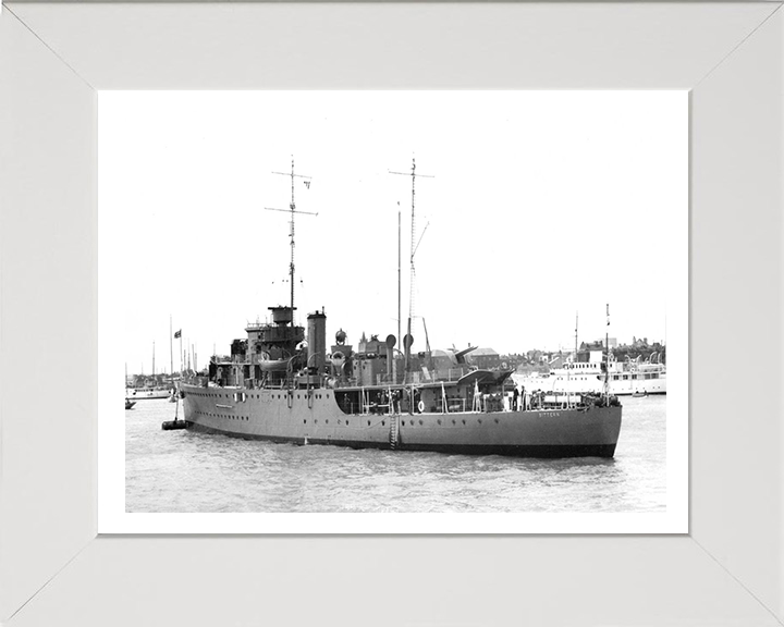 HMS Bittern L07 Royal Navy Bittern class sloop Photo Print or Framed Print - Hampshire Prints