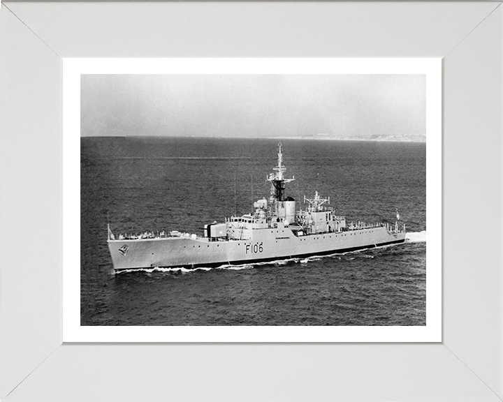 HMS Brighton F106 Royal Navy Rothesay Class Frigate Photo Print or Framed Print - Hampshire Prints