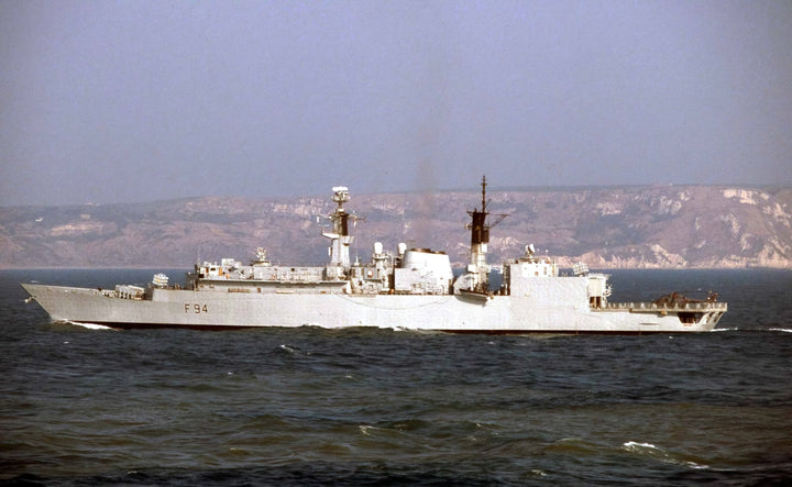 HMS Brave F94 Royal Navy Type 22 Frigate Photo Print or Framed Print - Hampshire Prints