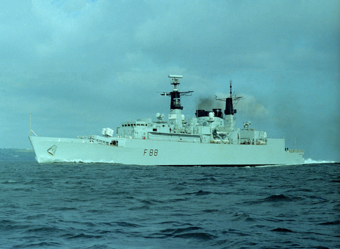 HMS Broadsword F88 Royal Navy Type 22 Frigate Photo Print or Framed Print - Hampshire Prints