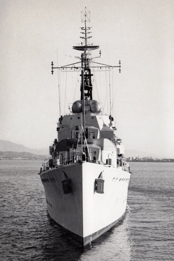 HMS Cavendish R15 (D15) Royal Navy C class destroyer Photo Print or Framed Print - Hampshire Prints