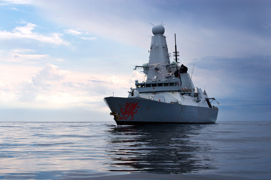 HMS Dragon D35 Royal Navy Type 45 Destroyer Photo Print or Framed Print - Hampshire Prints