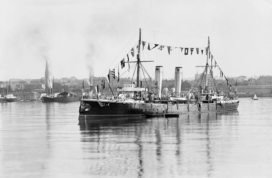 HMS Melampus (1890) Royal Navy Apollo class protected cruiser Photo Print or Framed Print - Hampshire Prints