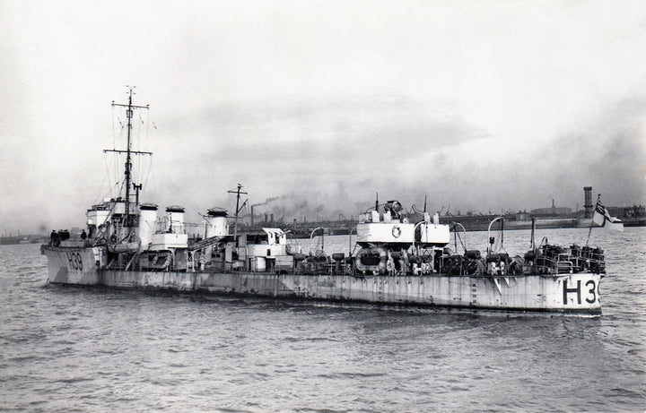 HMS Skate H39 Royal Navy R class destroyer Photo Print or Framed Print - Hampshire Prints