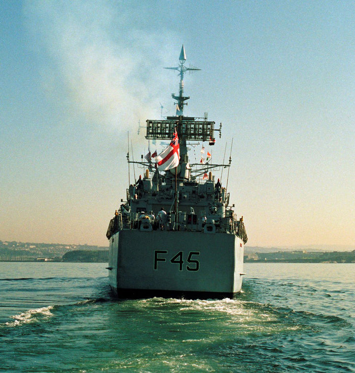 HMS Minerva F45 Royal Navy Leander class Frigate Photo Print or Framed Print - Hampshire Prints