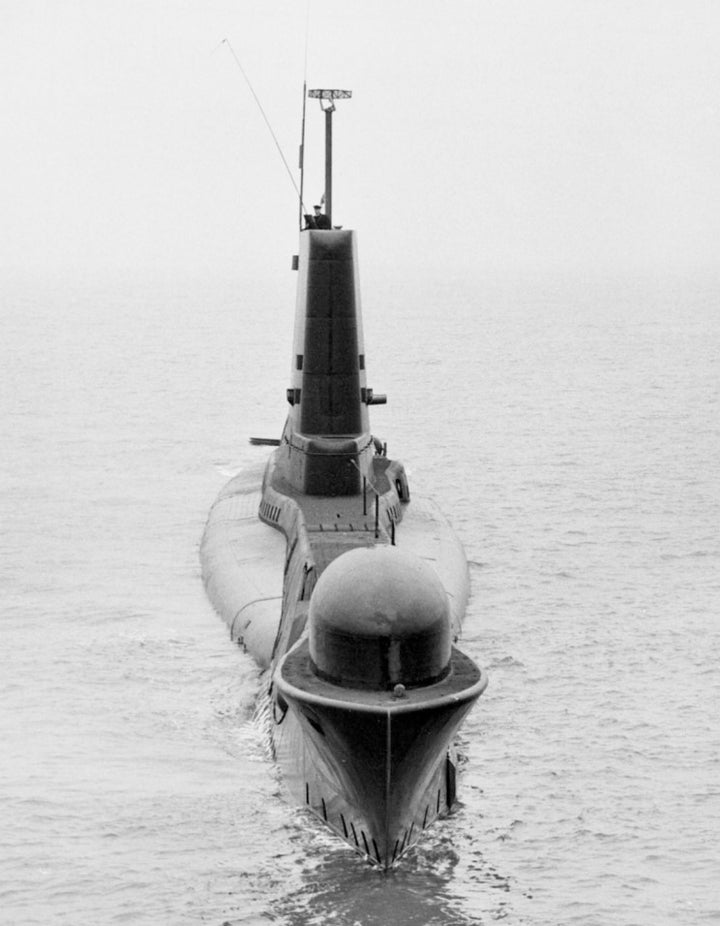 HMS Aeneas P427 (S72) Royal Navy Amphion class Submarine Photo Print or Framed Print - Hampshire Prints