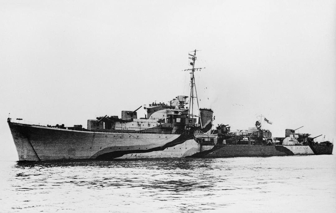 HMS Queenborough G70 Royal Navy Q class destroyer Photo Print or Framed Print - Hampshire Prints