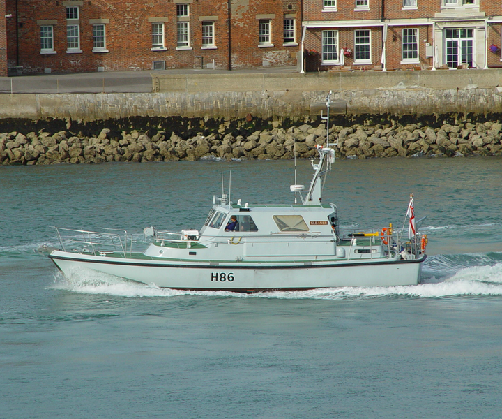 HMS Gleaner H86 Royal Navy Survey Motor Launch Photo Print or Framed Photo Print - Hampshire Prints