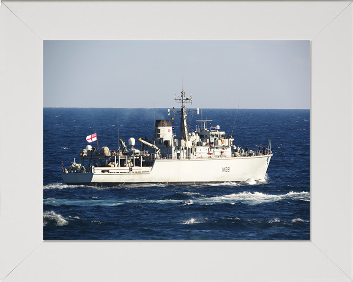 HMS Atherstone M38 Royal Navy Hunt class mine countermeasures vessel Photo Print or Framed Print - Hampshire Prints