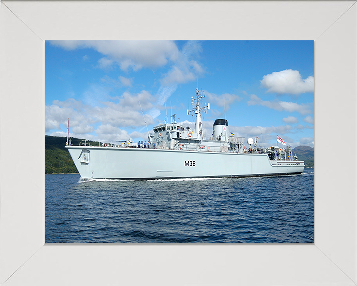 HMS Atherstone M38 Royal Navy Hunt class mine countermeasures vessel Photo Print or Framed Print - Hampshire Prints