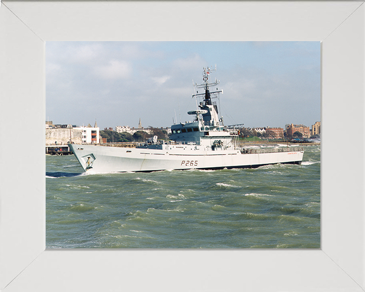 HMS Dumbarton Castle P265 Royal Navy Castle class patrol vessel Photo Print or Framed Print - Hampshire Prints