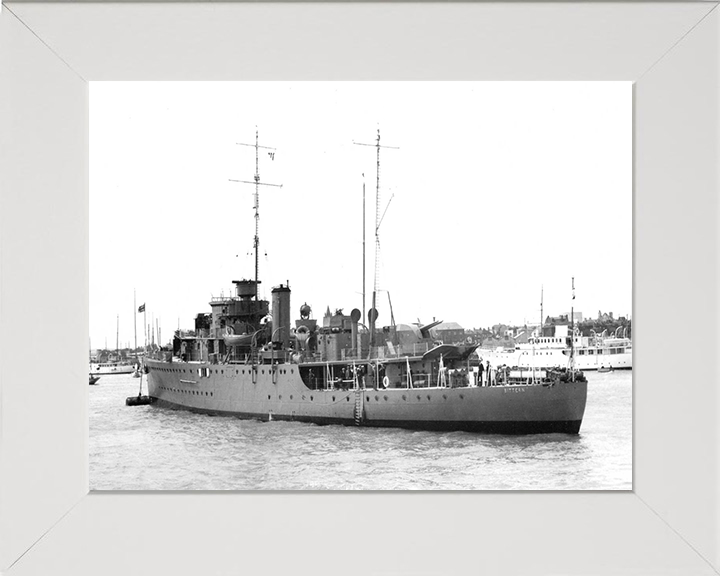 HMS Bittern L07 Royal Navy Bittern class sloop Photo Print or Framed Print - Hampshire Prints