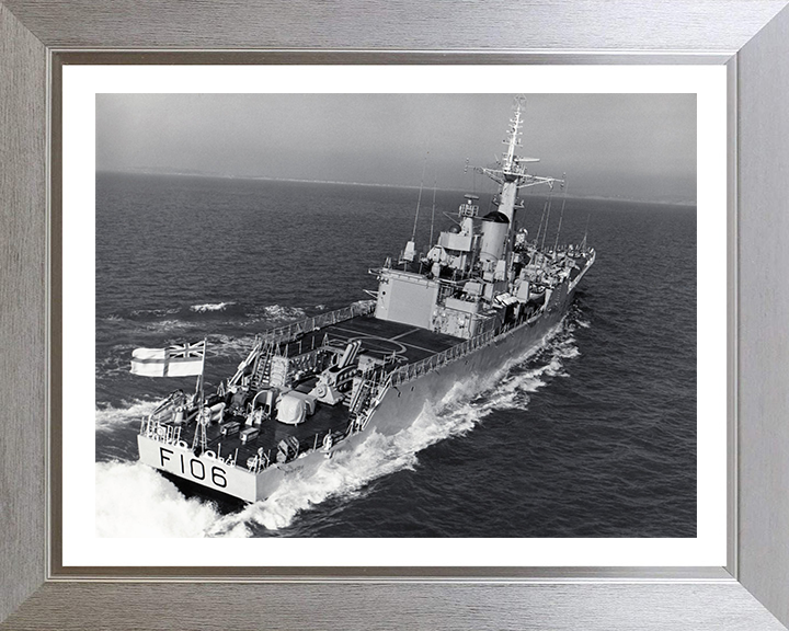 HMS Brighton F106 Royal Navy Rothesay Class Frigate Photo Print or Framed Print - Hampshire Prints