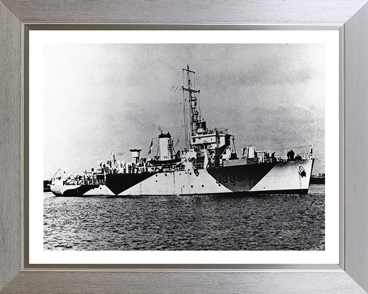 HMS Brave J305 Royal Navy Algerine class minesweeper Photo Print or Framed Print - Hampshire Prints