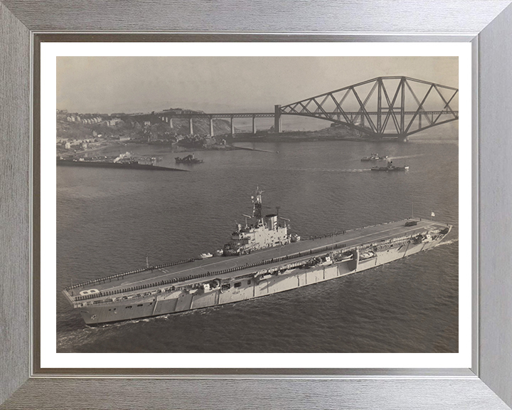 HMS Bulwark R08 Royal Navy Centaur class light fleet carrier Photo Print or Framed Print - Hampshire Prints