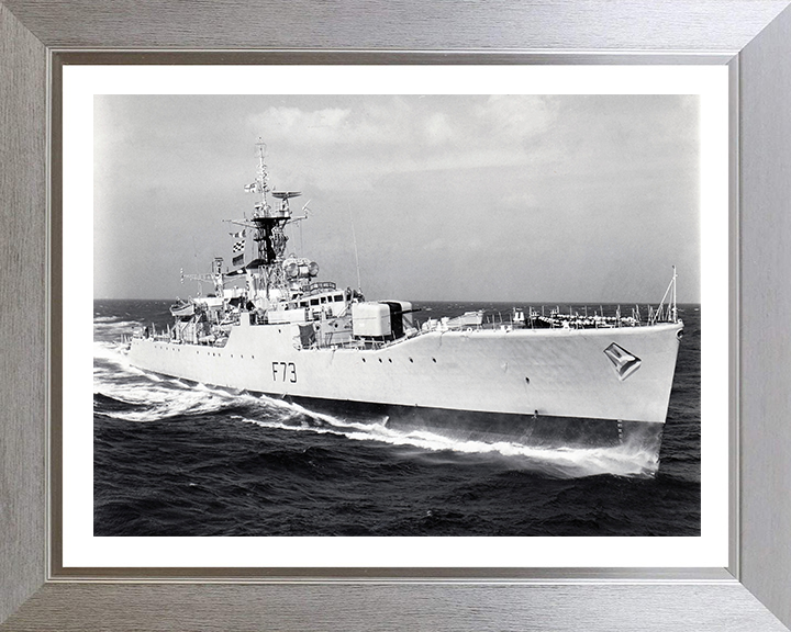 HMS Eastbourne F73 | Photo Print | Framed Print | Whitby Class | Frigate | Royal Navy - Hampshire Prints