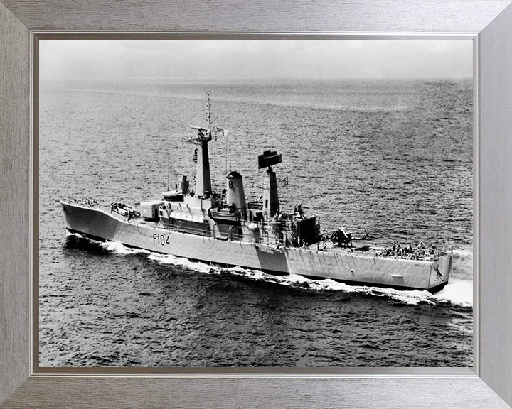 HMS Dido F104 | Photo Print | Framed Print | Leander Class | Frigate | Royal Navy - Hampshire Prints