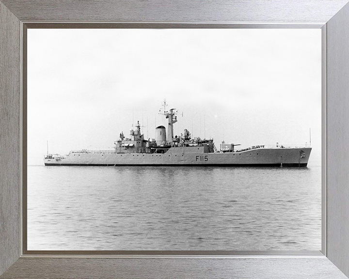 HMS Berwick F115 Royal Navy Rothesay Class frigate Photo Print or Framed Print - Hampshire Prints