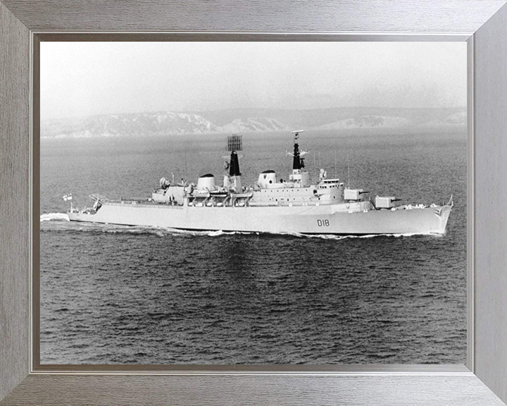 HMS Antrim D18 Royal Navy County class destroyer Photo Print or Framed Print - Hampshire Prints