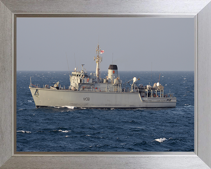 HMS Atherstone M38 Royal Navy Hunt class mine countermeasures vessel Photo Print or Framed Print - Hampshire Prints