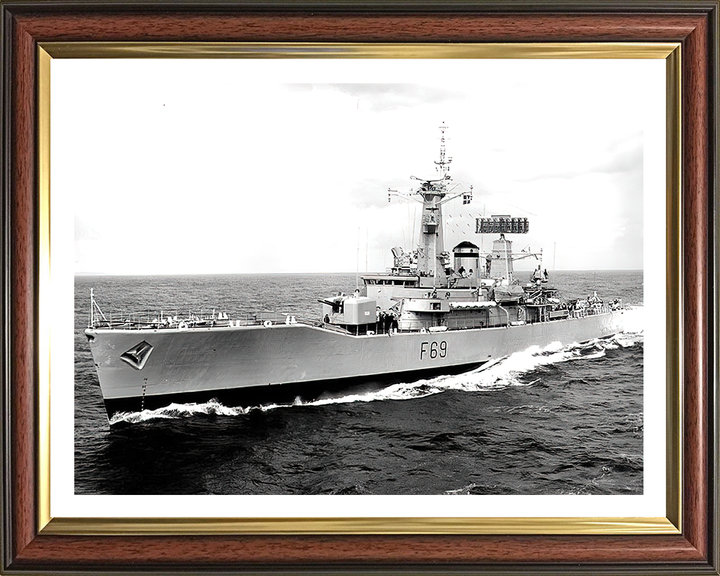 HMS Bacchante F69 | Photo Print | Framed Print | Leander Class | Frigate | Royal Navy - Hampshire Prints