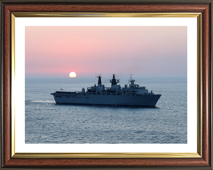 HMS Bulwark L15 Royal Navy Albion class amphibious ship Photo Print or Framed Print - Hampshire Prints