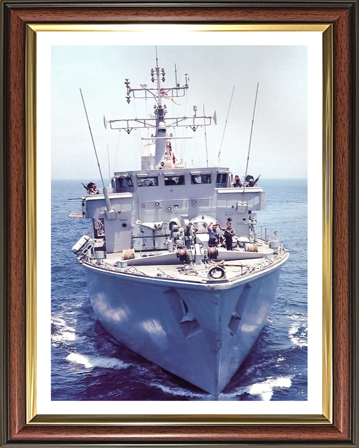 HMS Brecon M29 Royal Navy Hunt class mine countermeasures vessel Photo Print or Framed Print - Hampshire Prints