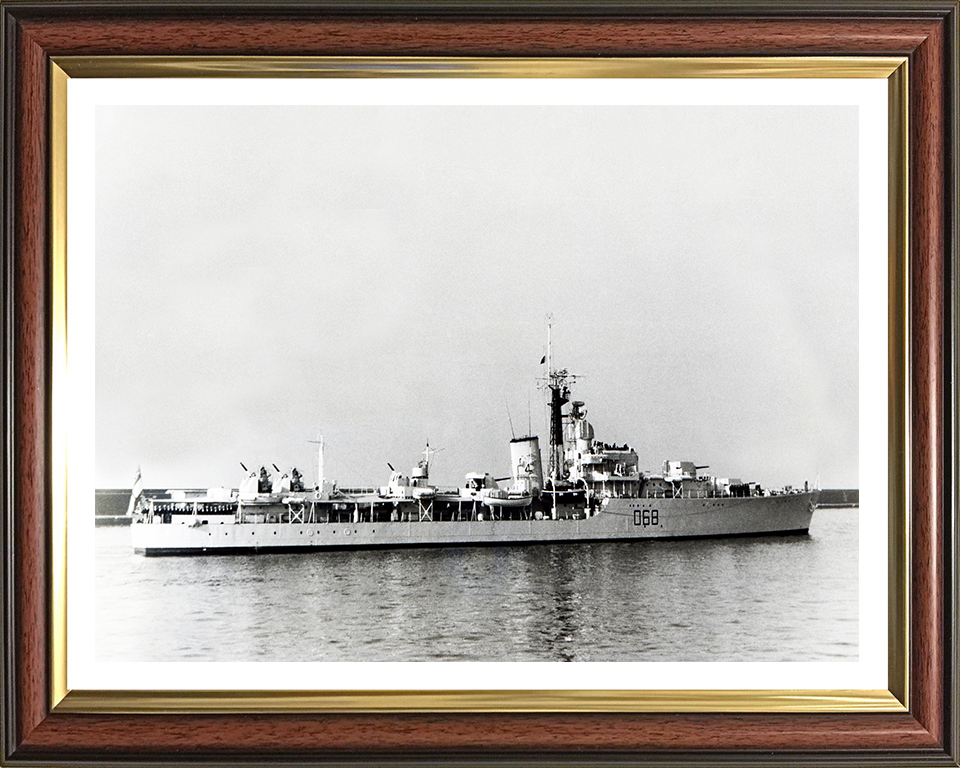 HMS Barrosa D68 Royal Navy Battle Class fleet destroyer Photo Print or Framed Print - Hampshire Prints