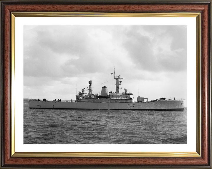 HMS Danae F47 Royal Navy Leander Class Frigate Photo Print or Framed Print - Hampshire Prints