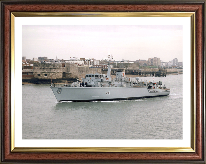 HMS Brocklesby M33 Royal Navy Hunt class Mine Counter Measures Vessel Photo Print or Framed Print - Hampshire Prints